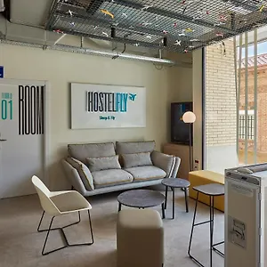 Hostelfly Hostal