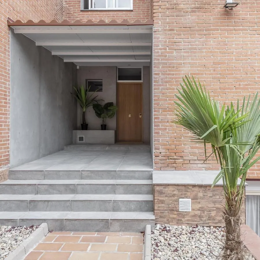 Room Urban Barajas 5 Guest house Madrid